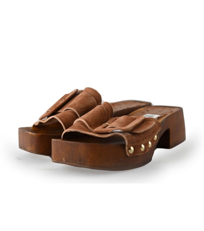 Notre-V Flip-Flops