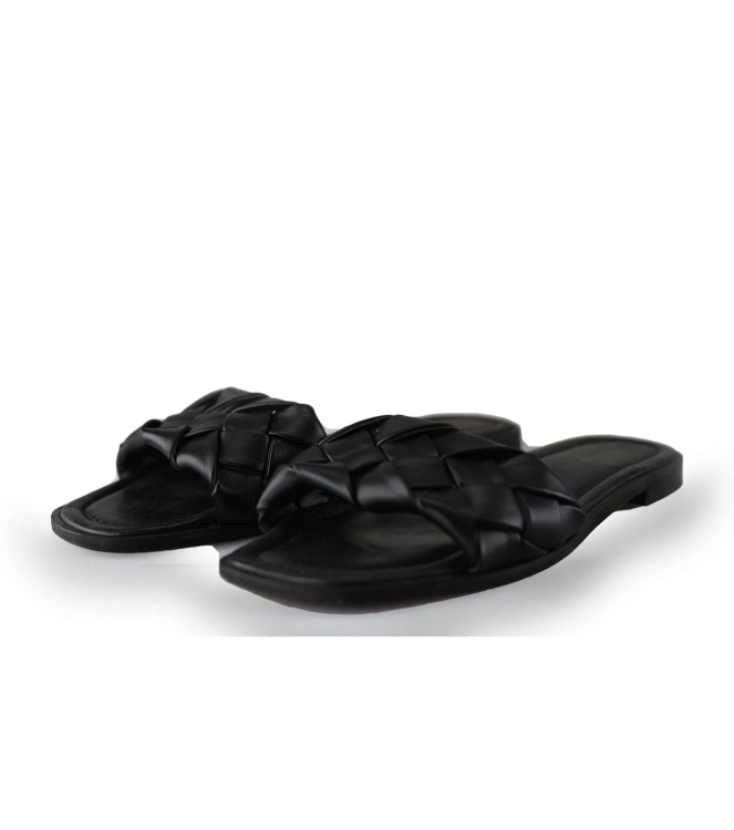 Notre-V Flip-Flops