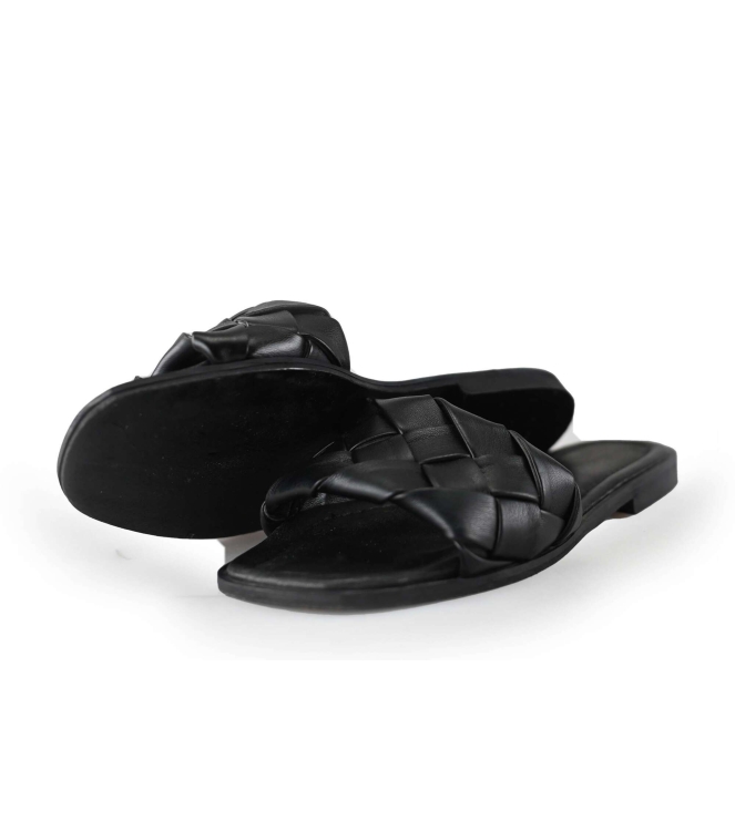 Notre-V Flip-Flops