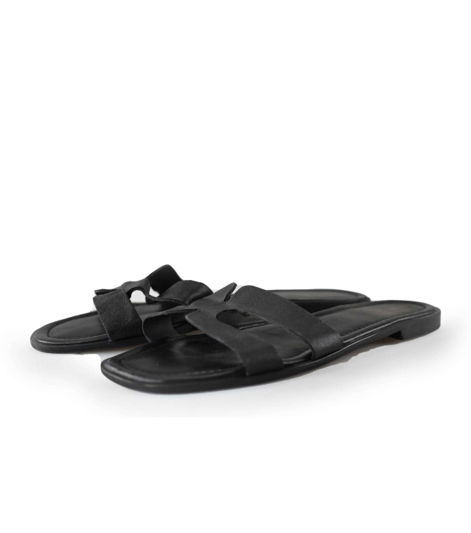 Omoda Flip-Flops