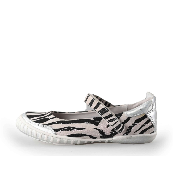 Omoda Slip-ons