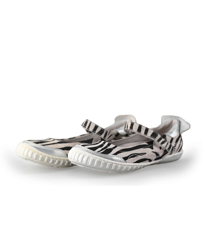 Omoda Slip-ons