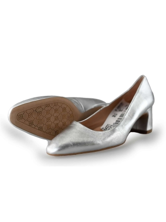Unisa pumps