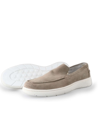 Australian Slip-ons