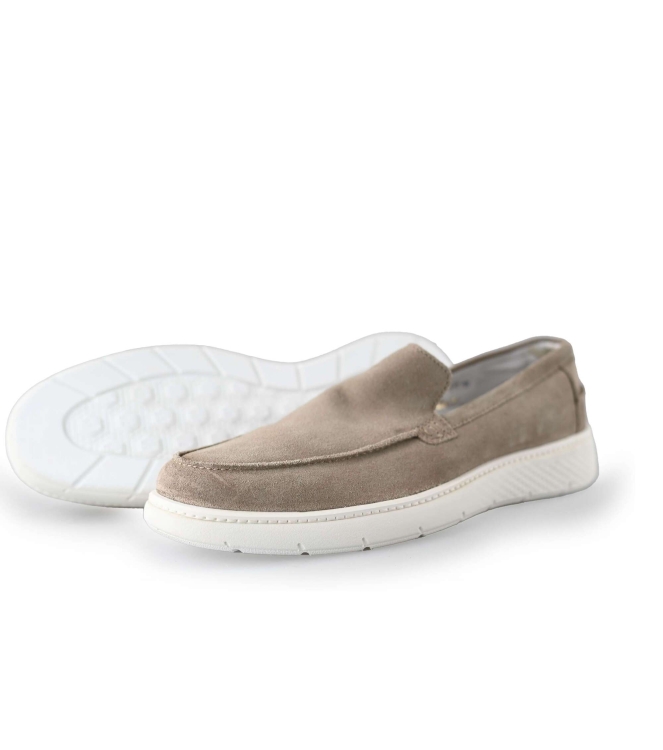 Australian Slip-ons