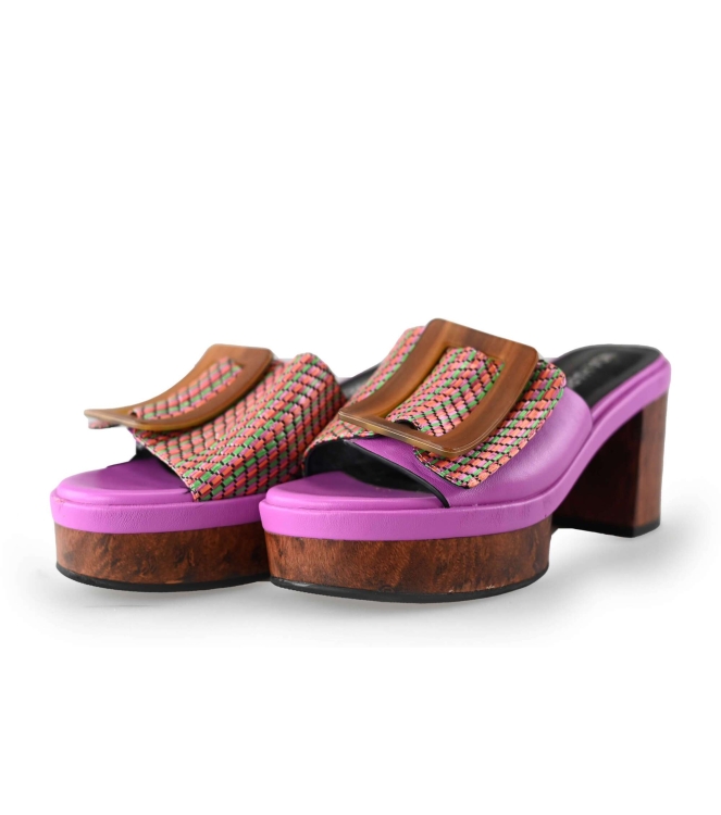 Noa Harmon Flip-Flops