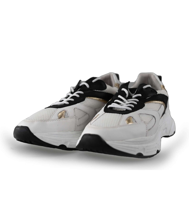 Omoda Sneaker