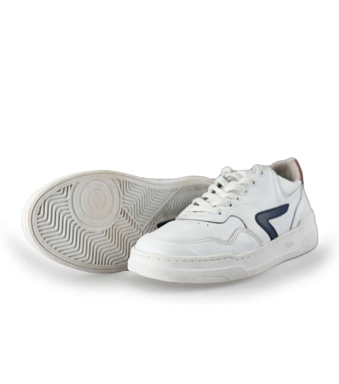 Hub Sneaker