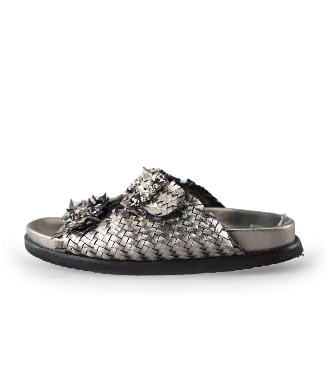 Inuovo Flip-Flops
