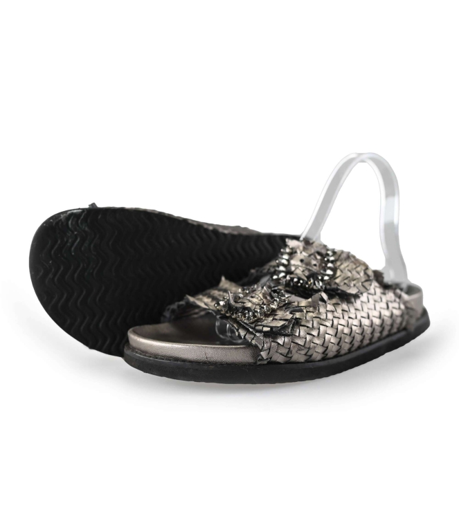 Inuovo Flip-Flops