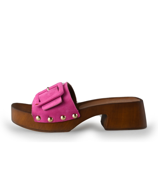 Notre-V Flip-Flops