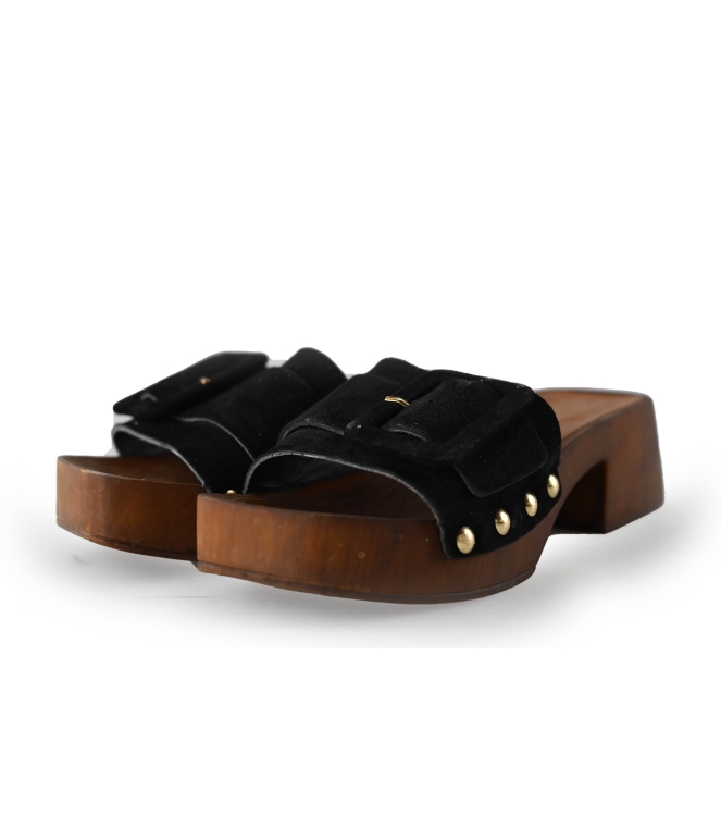 Notre-V Flip-Flops