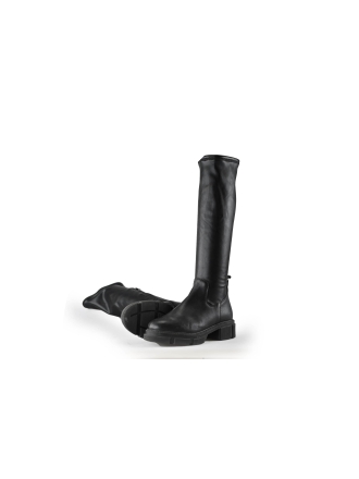 Lina Locchi Stiefel