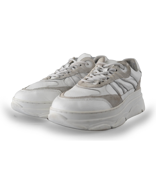 Omoda Sneaker