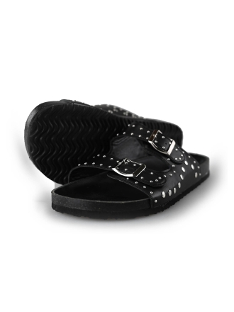 Ann Rocks Flip-Flops