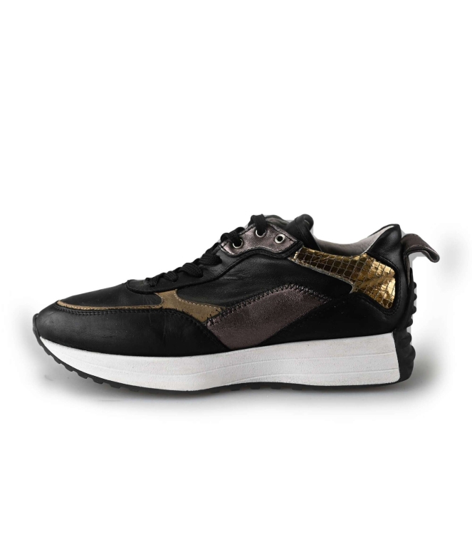 Sub55 Sneaker