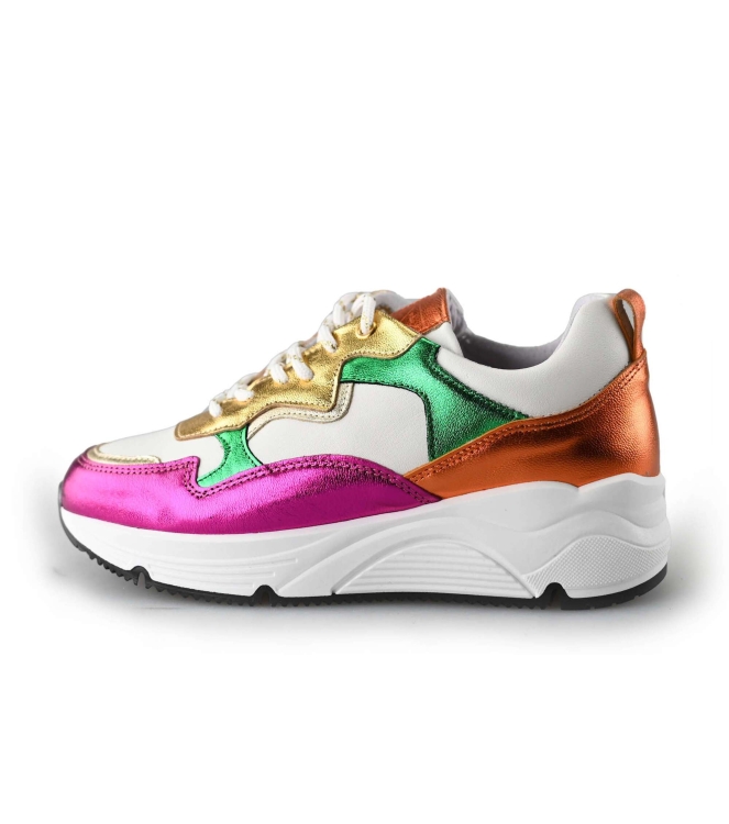 Bridge Sneaker