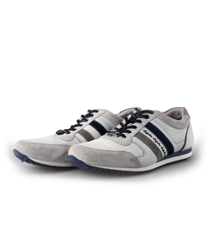 Australian Sneaker