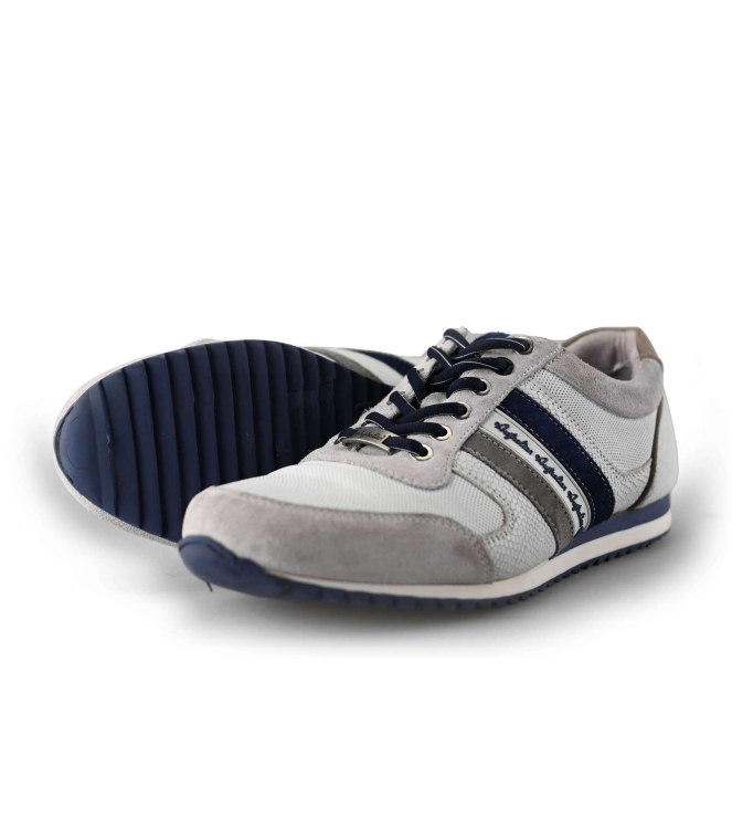 Australian Sneaker