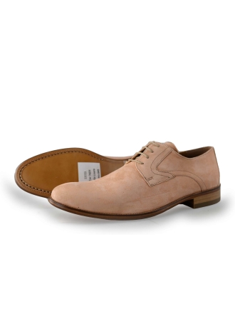 Schnürschuhe
