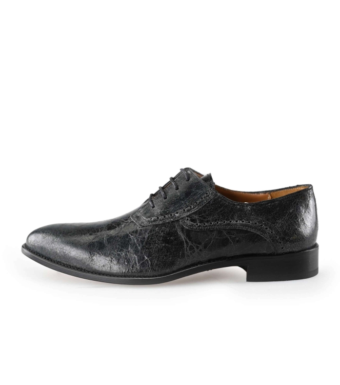 Schnürschuhe