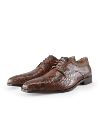 Schnürschuhe