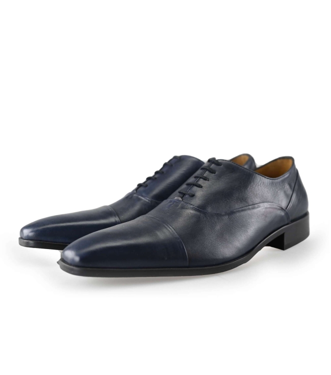 Schnürschuhe
