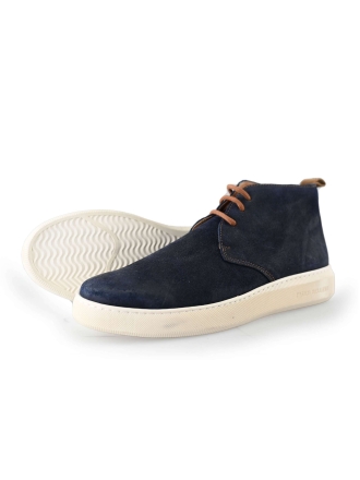 Schnürschuhe