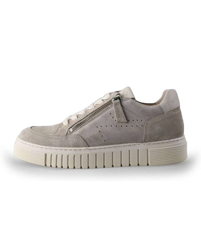 AQA Sneaker