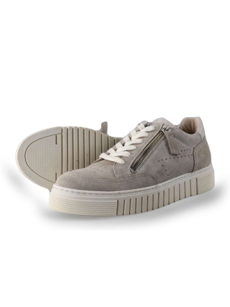 AQA Sneaker