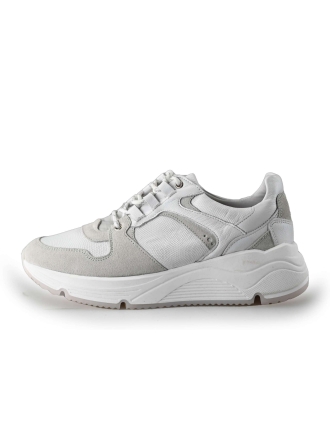 AQA Sneaker