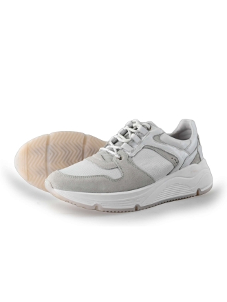 AQA Sneaker