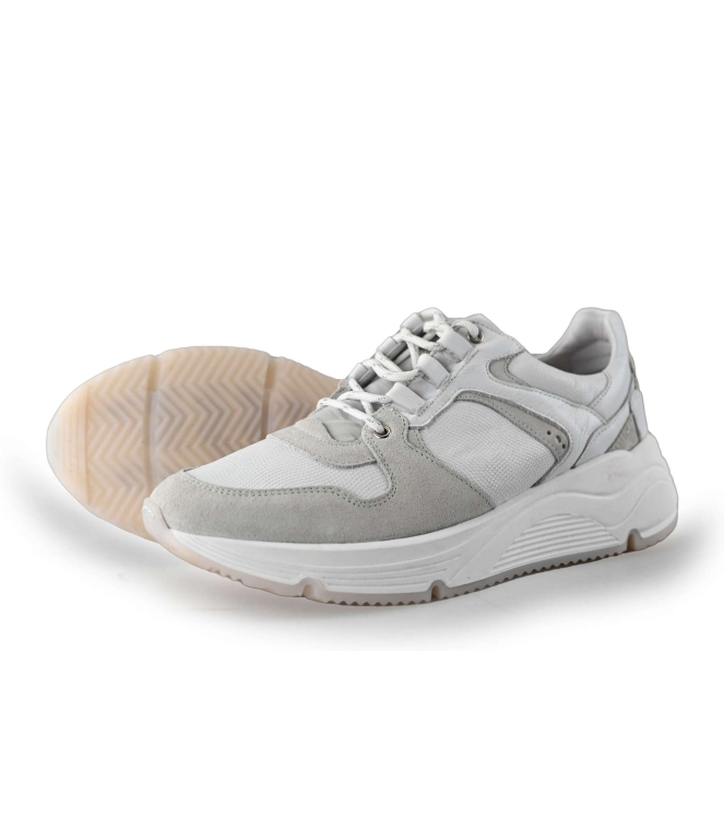 AQA Sneaker