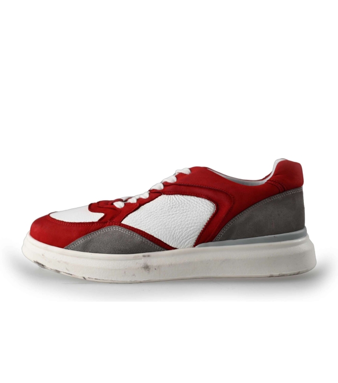 AQA Sneaker