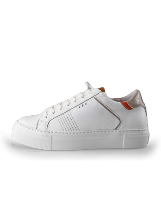 AQA Sneaker