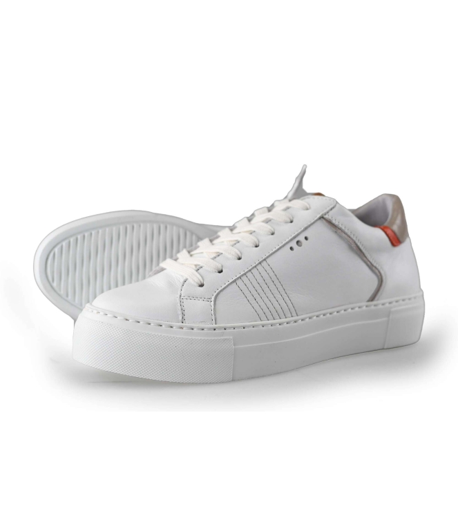 AQA Sneaker