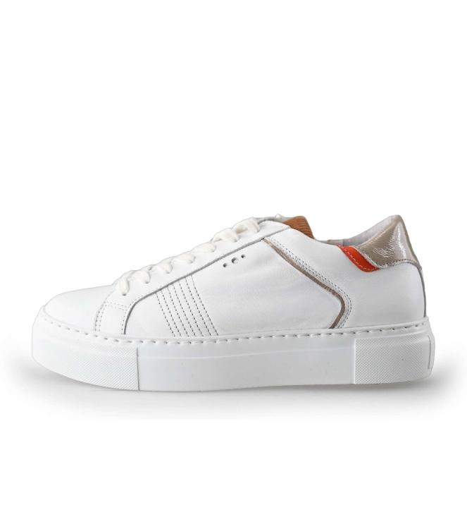 AQA Sneaker