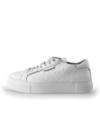 AQA Sneaker