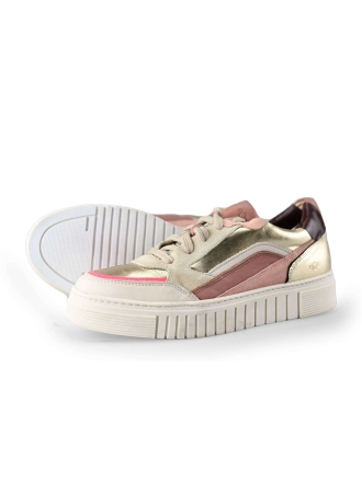AQA Sneaker