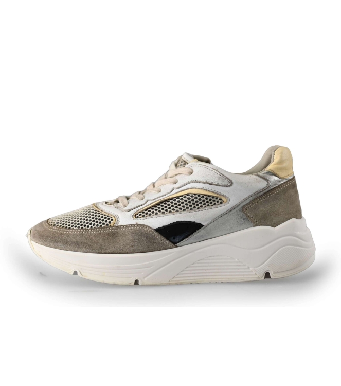 Giga Sneaker