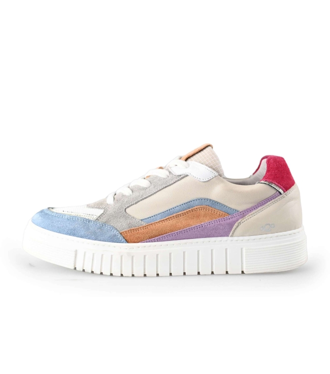 AQA Sneaker