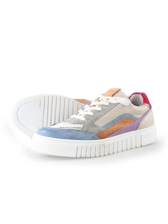 AQA Sneaker