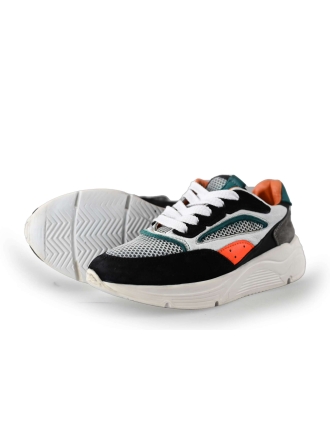 Giga Sneaker