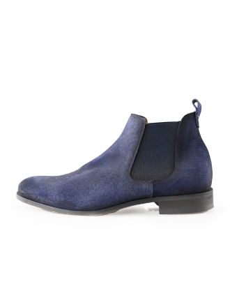 Chelsea boots