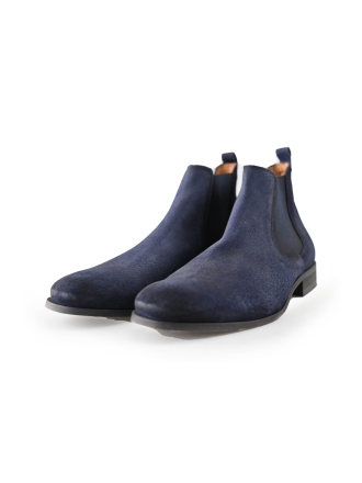 Chelsea boots