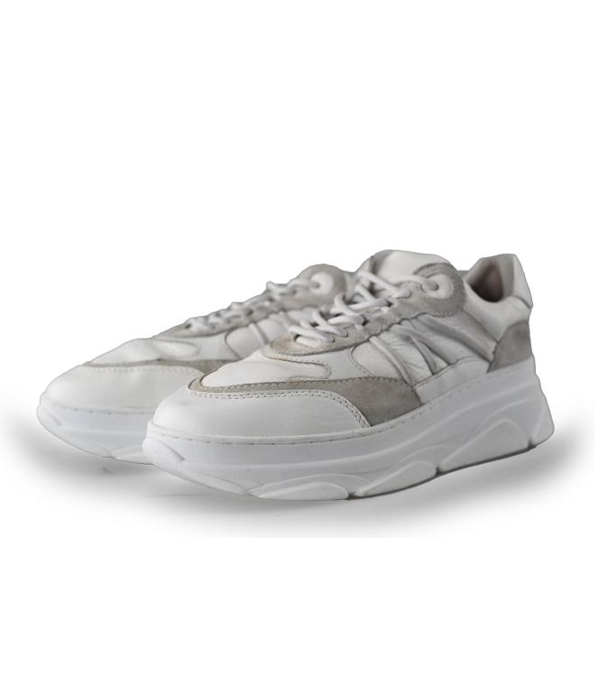 Omoda Sneaker