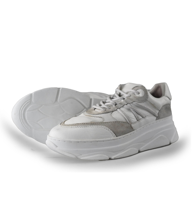 Omoda Sneaker