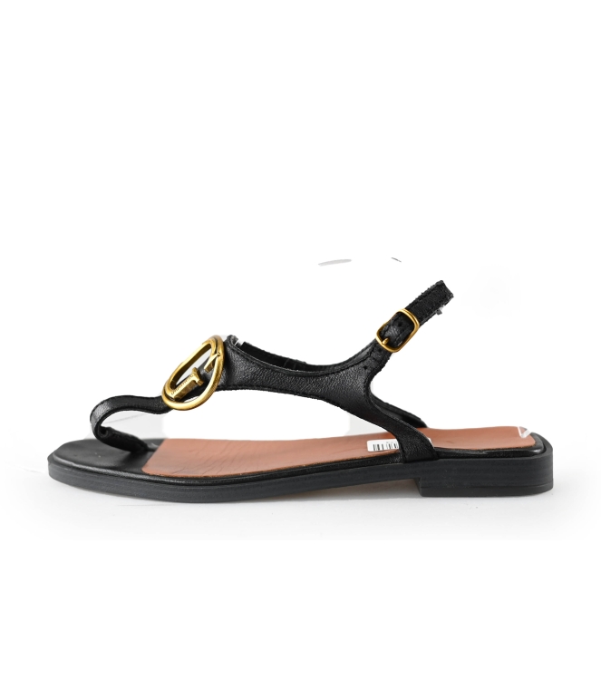 Guess Flip-Flops