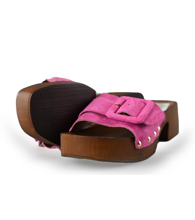 Notre-V Flip-Flops