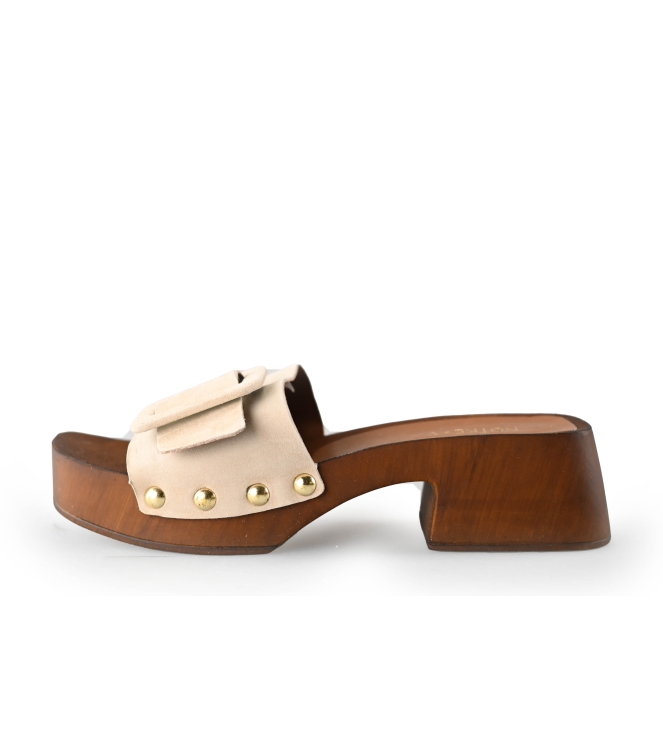 Notre-V Flip-Flops